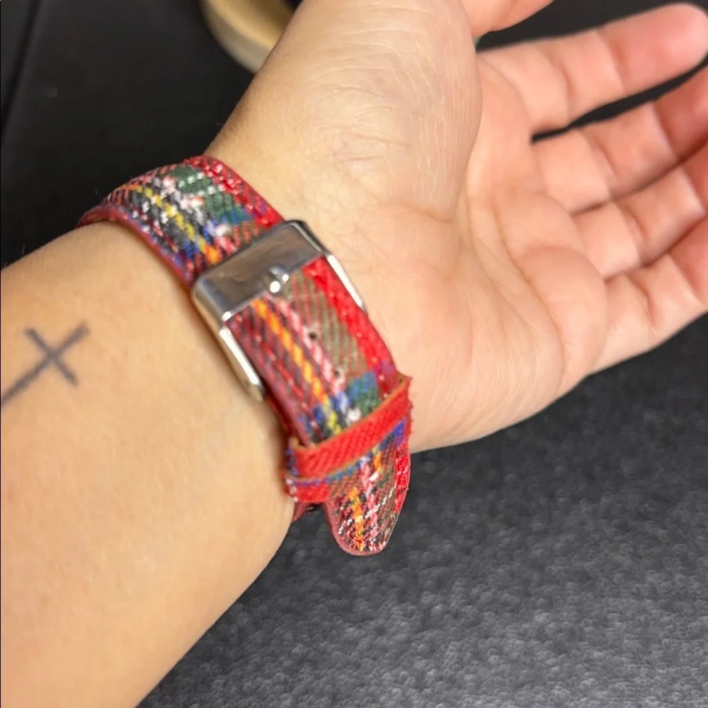 Merry Christmas Plaid Strap Watch with Festive Design WORKING